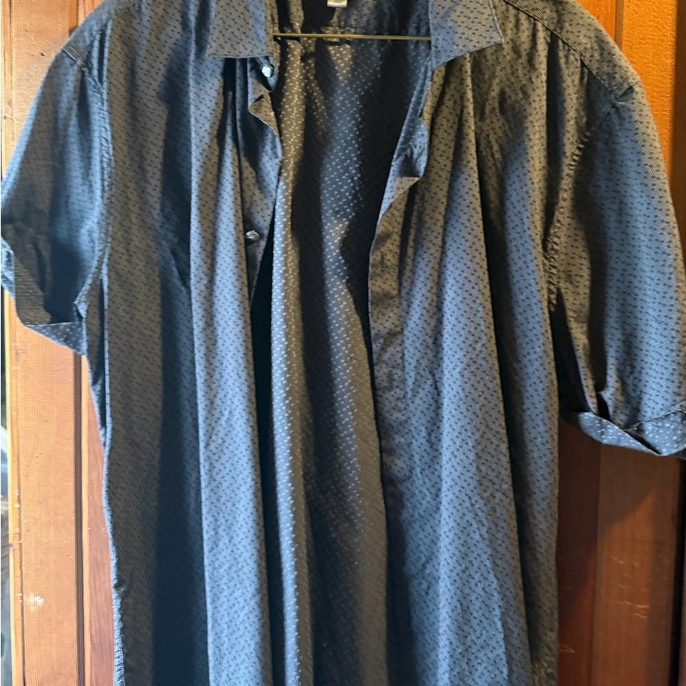 John Varvatos Charcoal Patterned Button Down Shirt